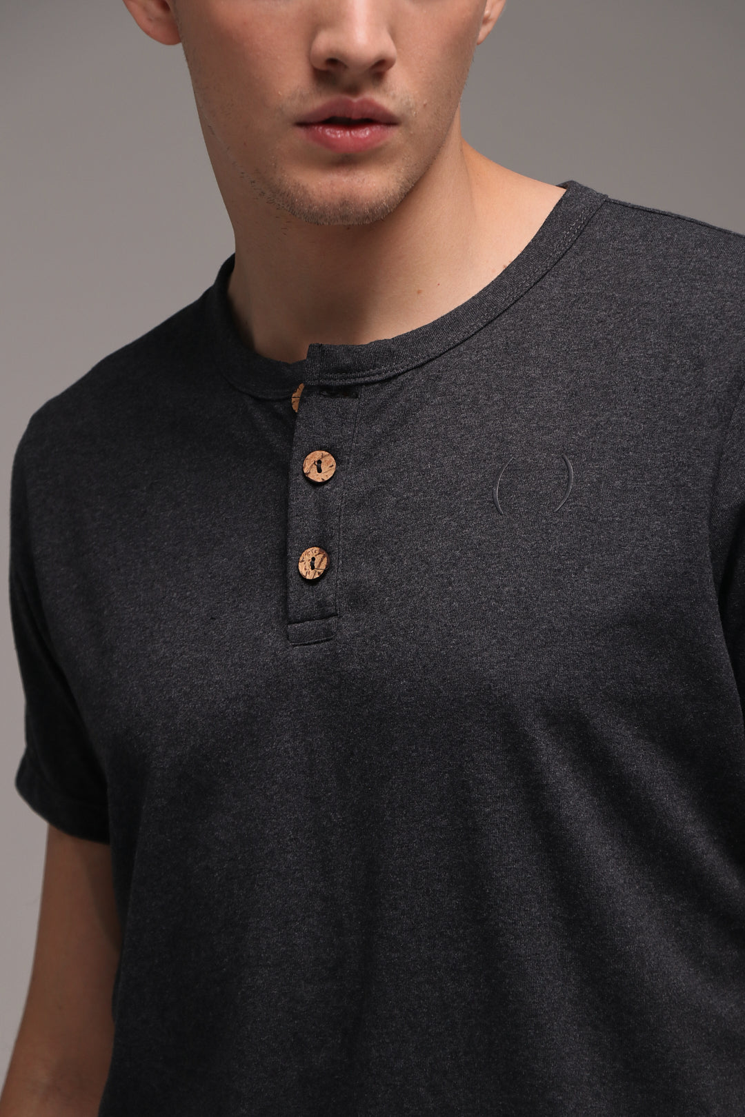 T-Shirt Peninsula Gris Oscuro